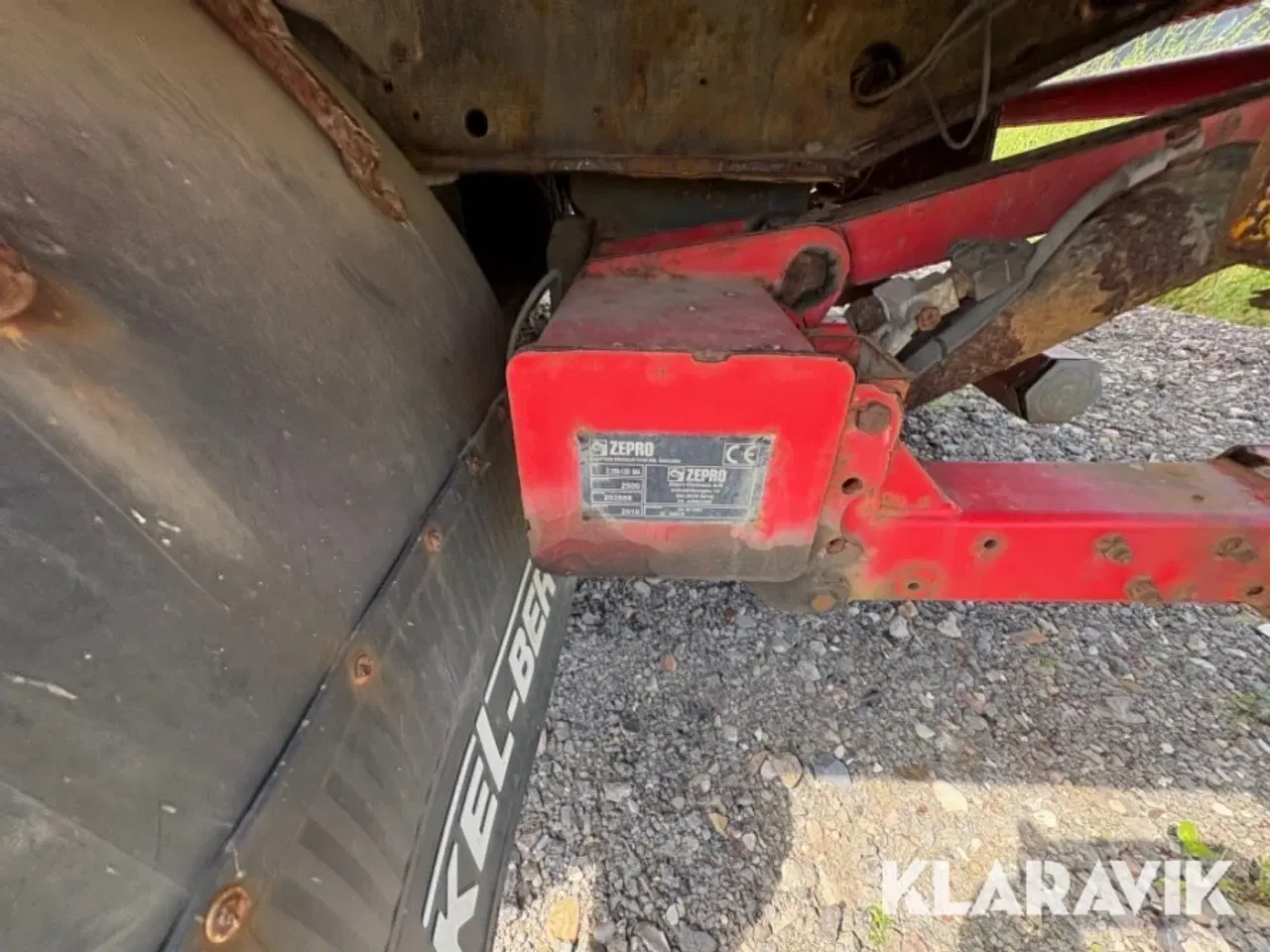 Billede 12 - Hænger Kel-Berg med bagmonteret Zepto lift