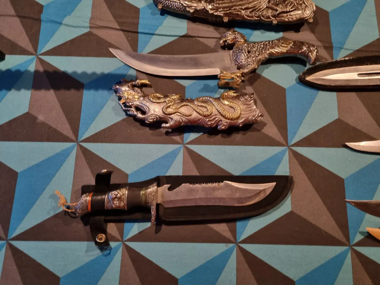 Billede 4 - Knive og Sværd