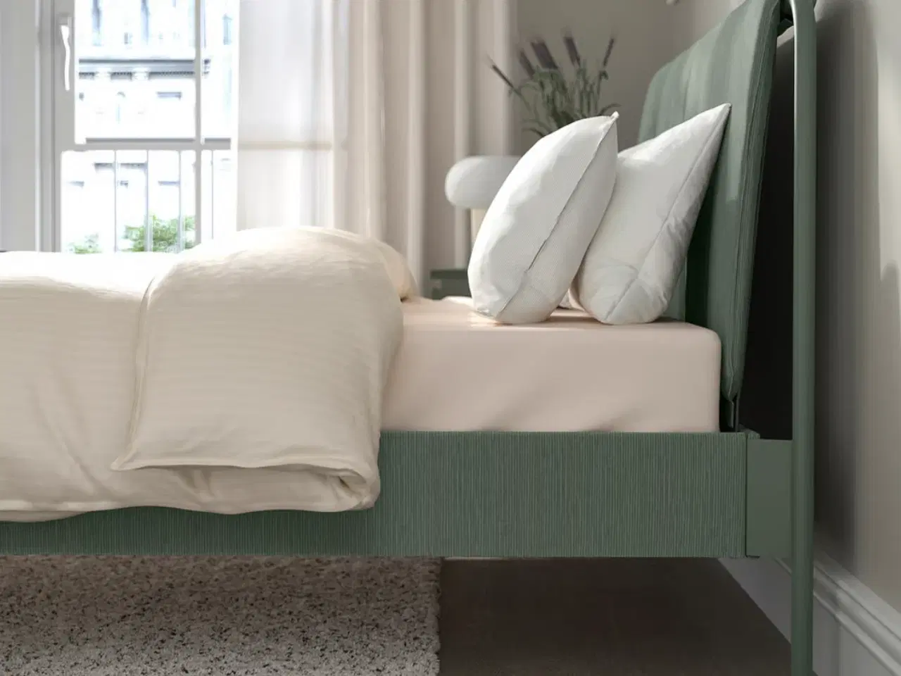 Billede 8 - Sengestel og madras IKEA