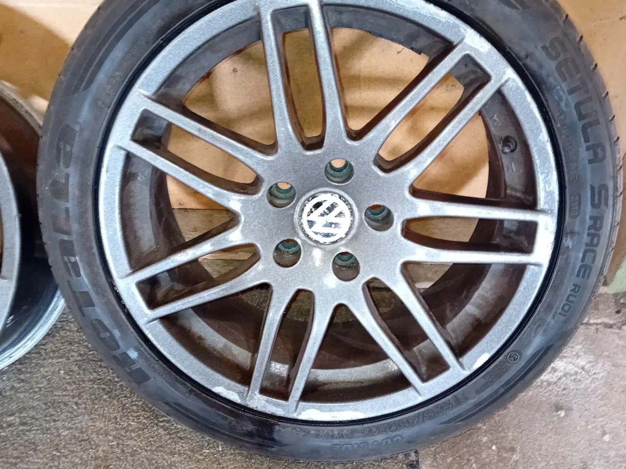 Billede 2 - 17" VW alufælge