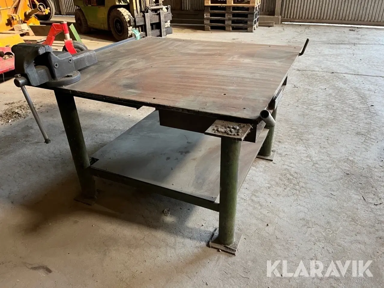 Billede 1 - Svejsebord med skruestik