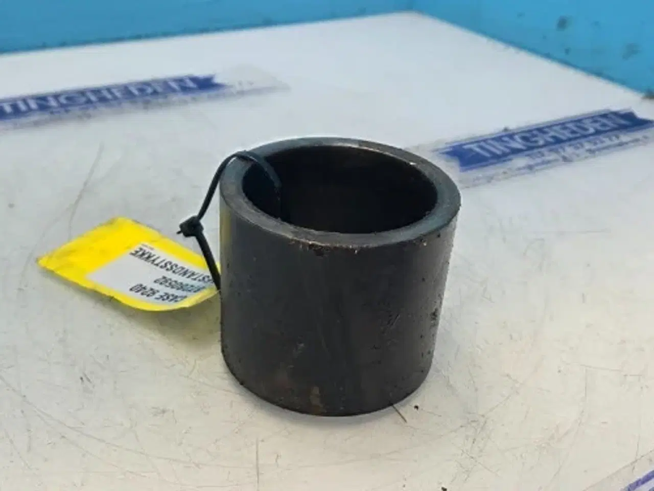 Billede 4 - Case   9240   Afstandsstykke   87280592