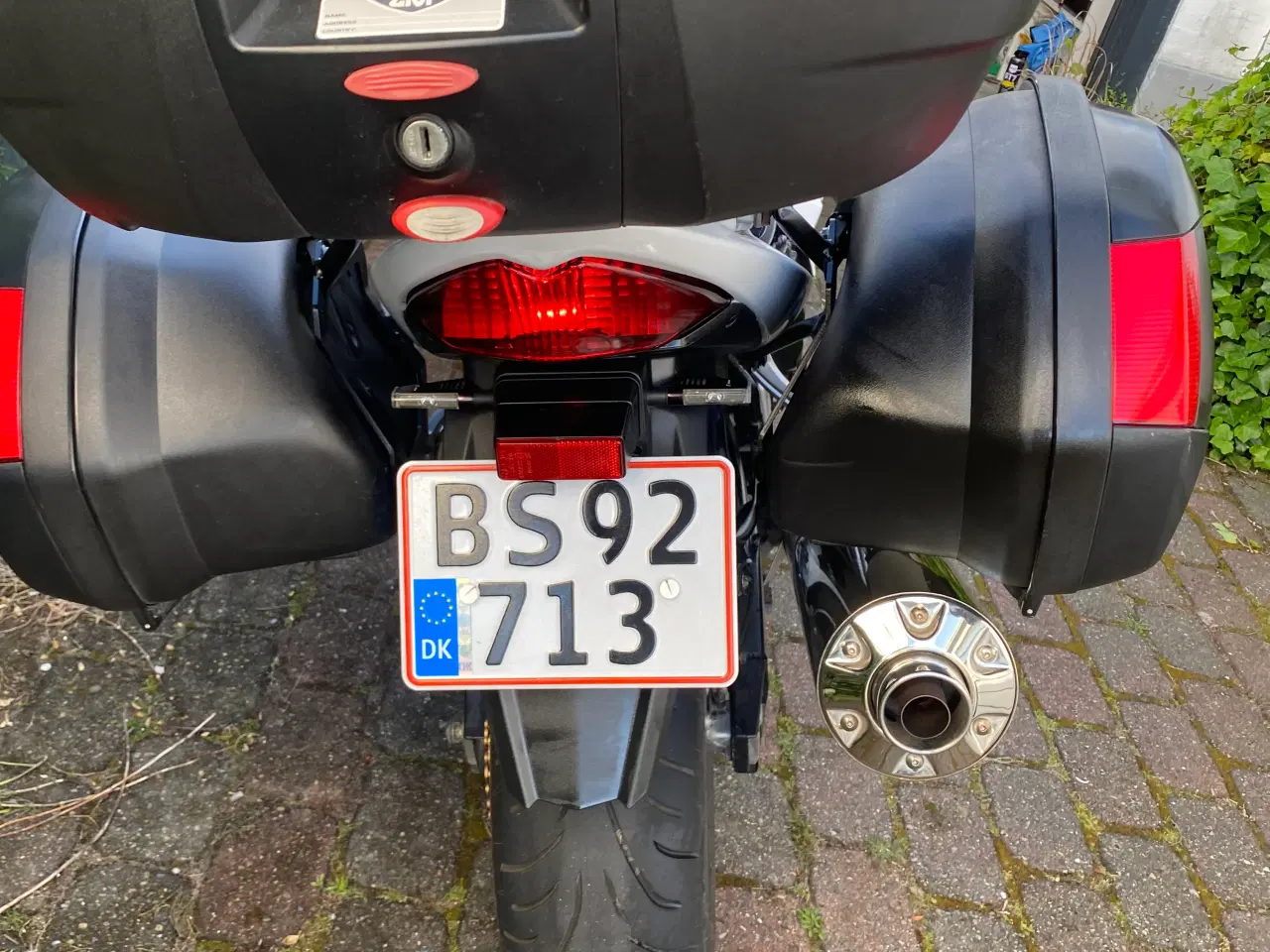 Billede 9 - Nysynet Suzuki  GSX 1250 FA, 2015