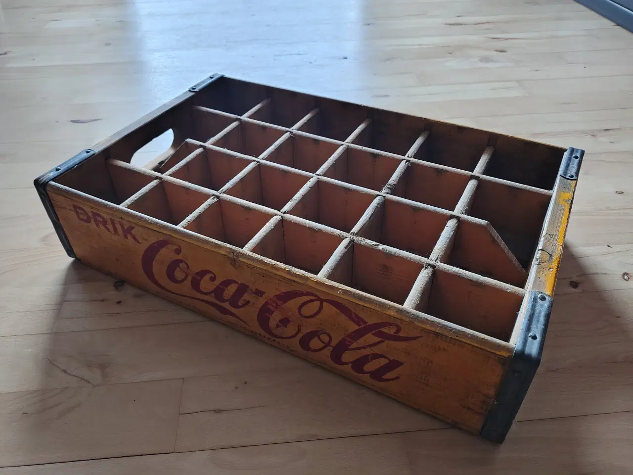 Billede 1 - Coca Cola sodavandskasse, retro
