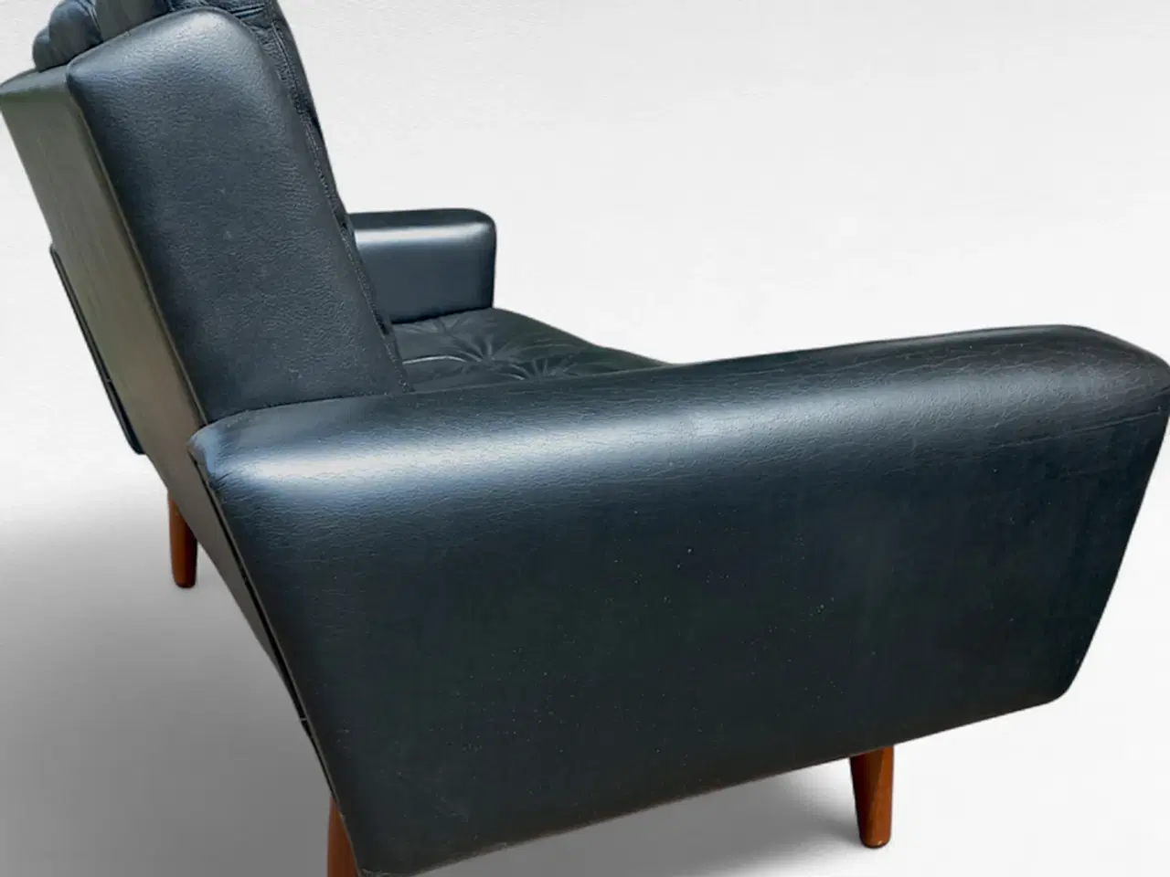 Billede 4 - Elegant 3-personers lædersofa fra 1960'erne