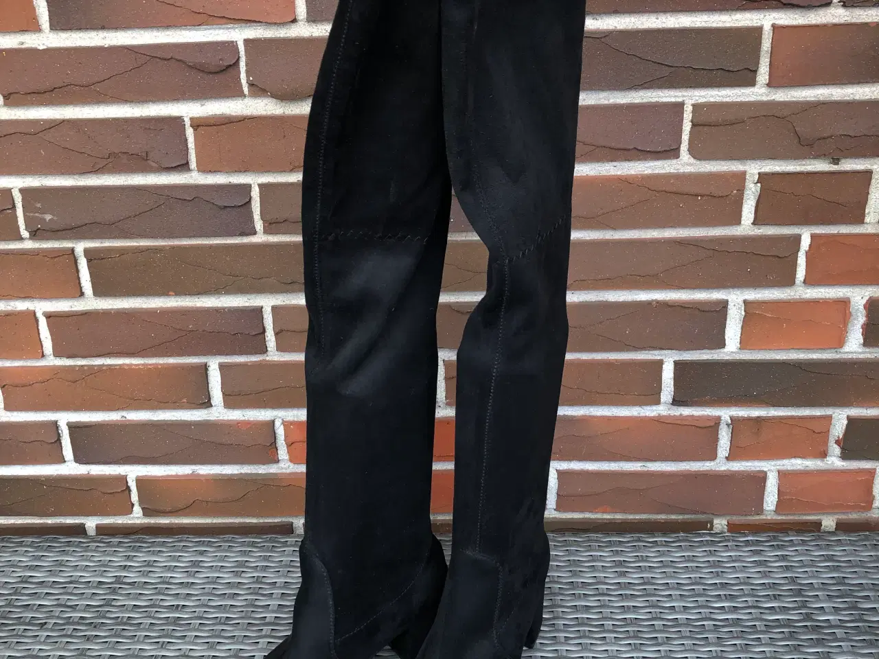 Billede 1 - Støvler Over knee str. 40