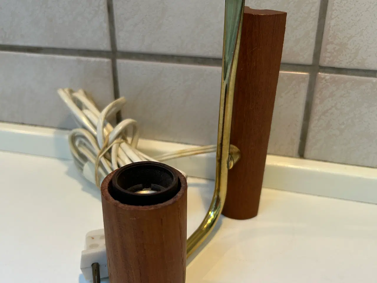 Billede 2 - Teak lampet fra 1960érne