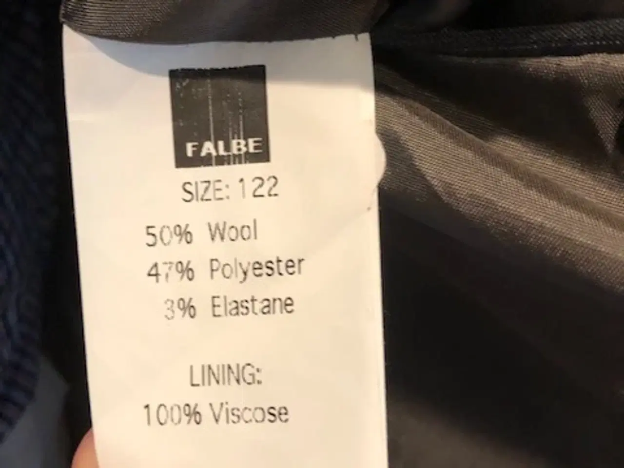 Billede 4 - Habitjakke str. 58 – Fra ikke ryger hjem 
