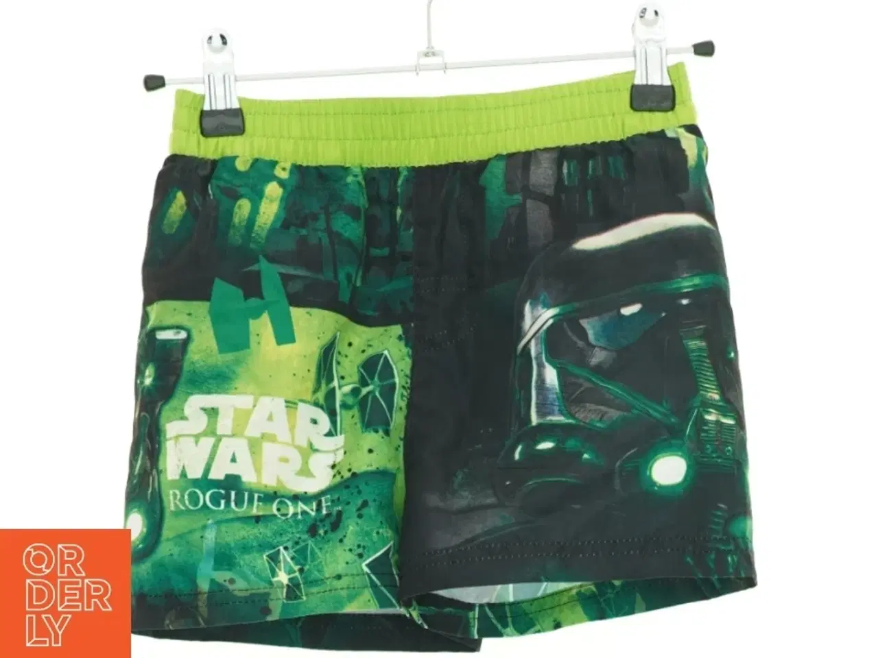 Billede 2 - Badebukser fra Star Wars (str. 116 cm)