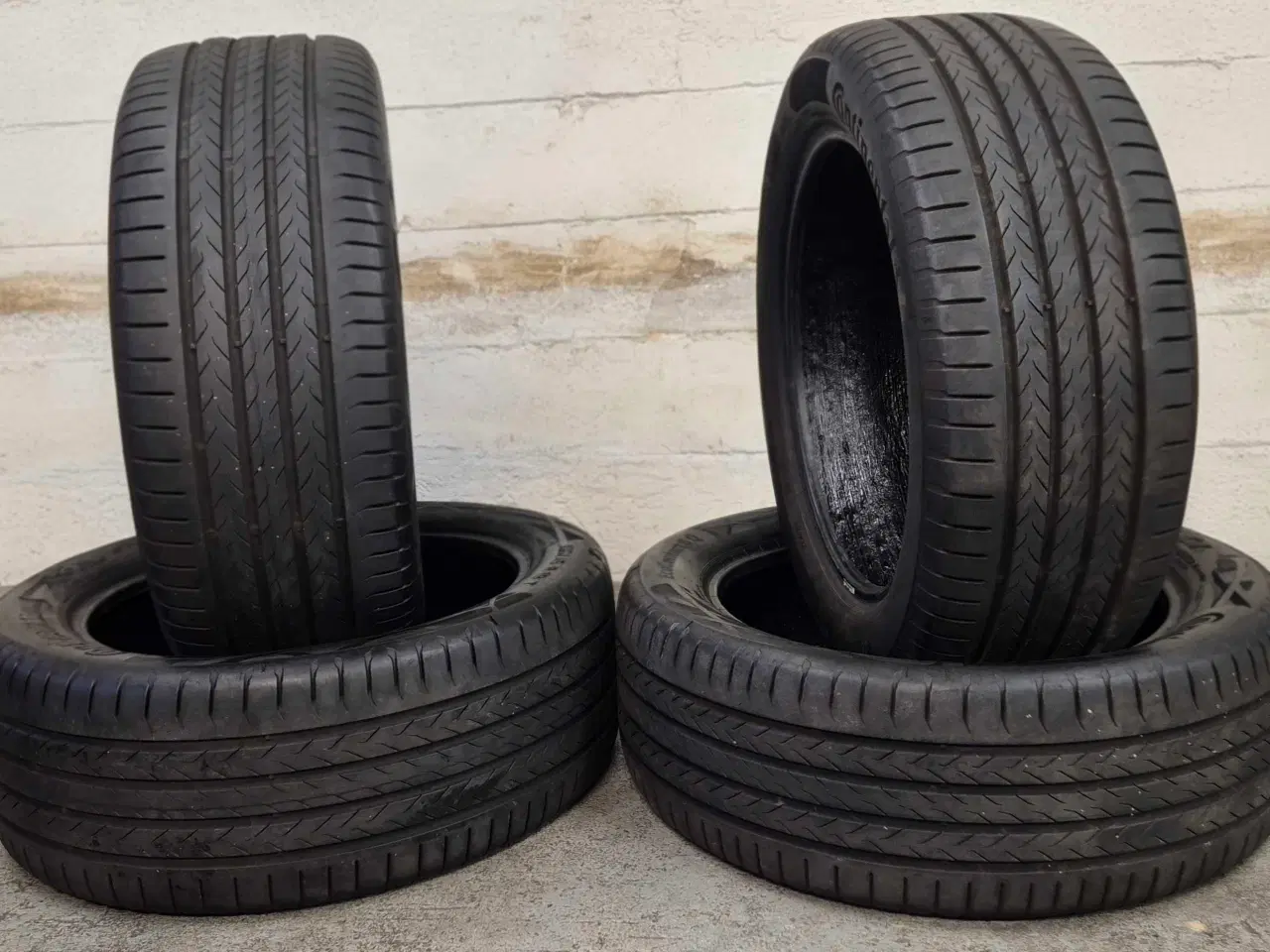 Billede 1 - 255 45 R19 / 255 45 R19 NÆSTEN NYE SOMMERDÆK 