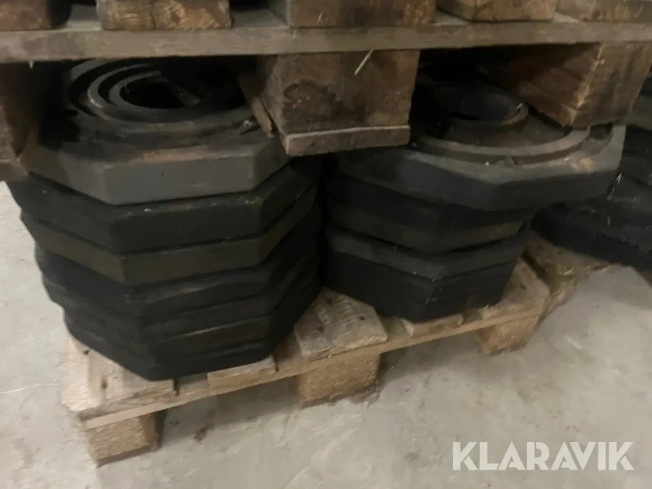 Billede 4 - Fødder til afspærring FT 95 styk