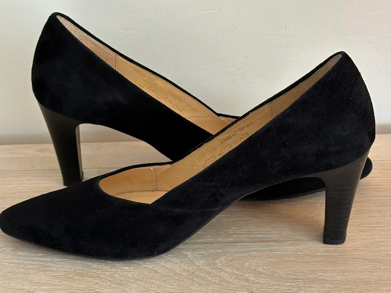 Billede 4 - Nye GABOR pumps str 39 