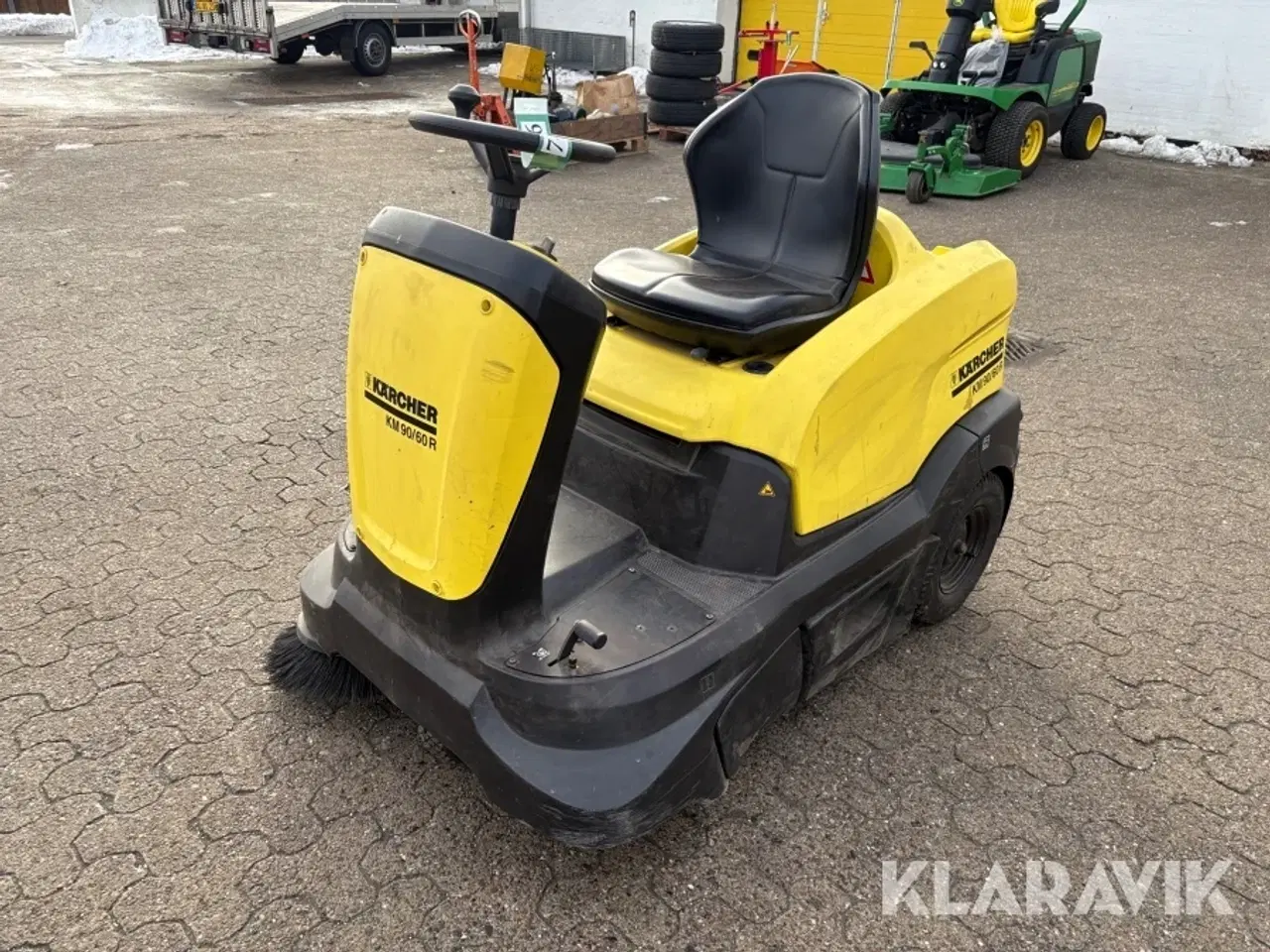 Billede 1 - Fejemaskine Kärcher KM90/60R