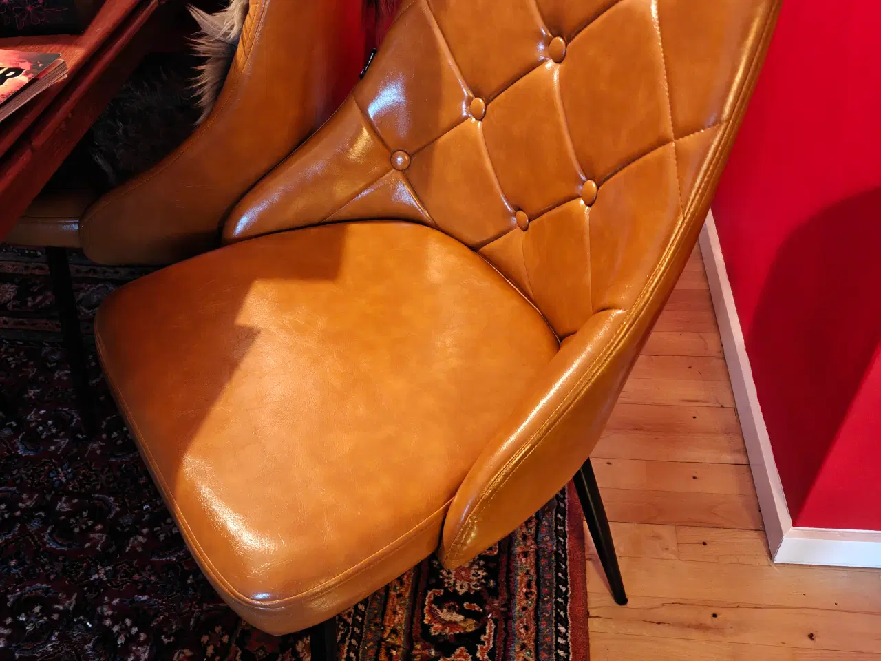 Billede 3 - Fire spisebordsstole i kunstlæder 