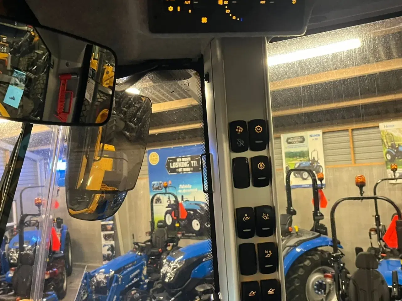 Billede 12 - Volvo L 70 H H2 BEMÆRK MED GARANTI FRA VOLVO FREM TIL DEN 30.11.2026. AGRICULTURE DK-maskine med lang arm, Co-Pilot & med 750mm Michelin MEGA X BIB hjul.