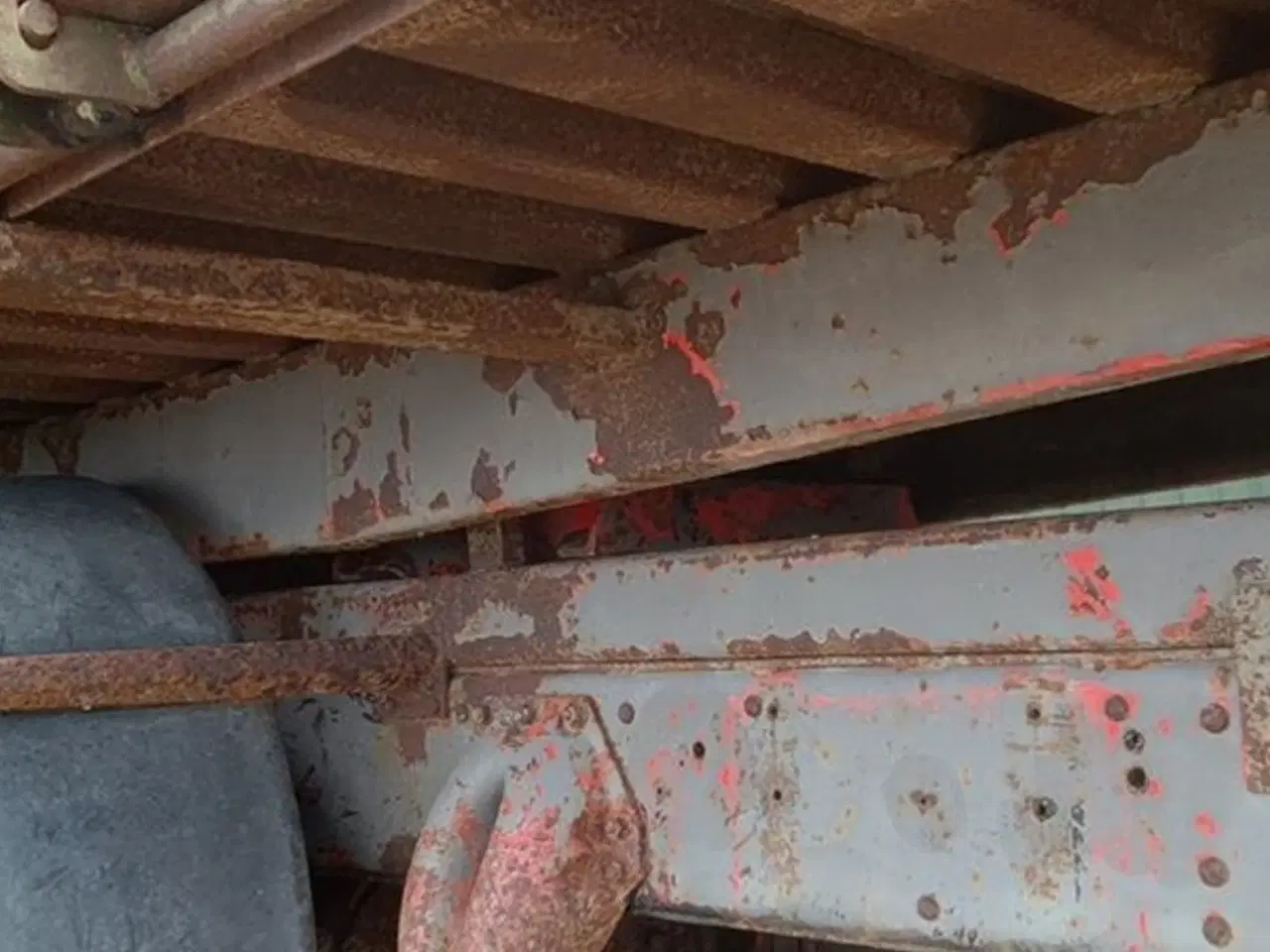 Billede 16 - - - - Lastbiltipvogn med boogie og bremser