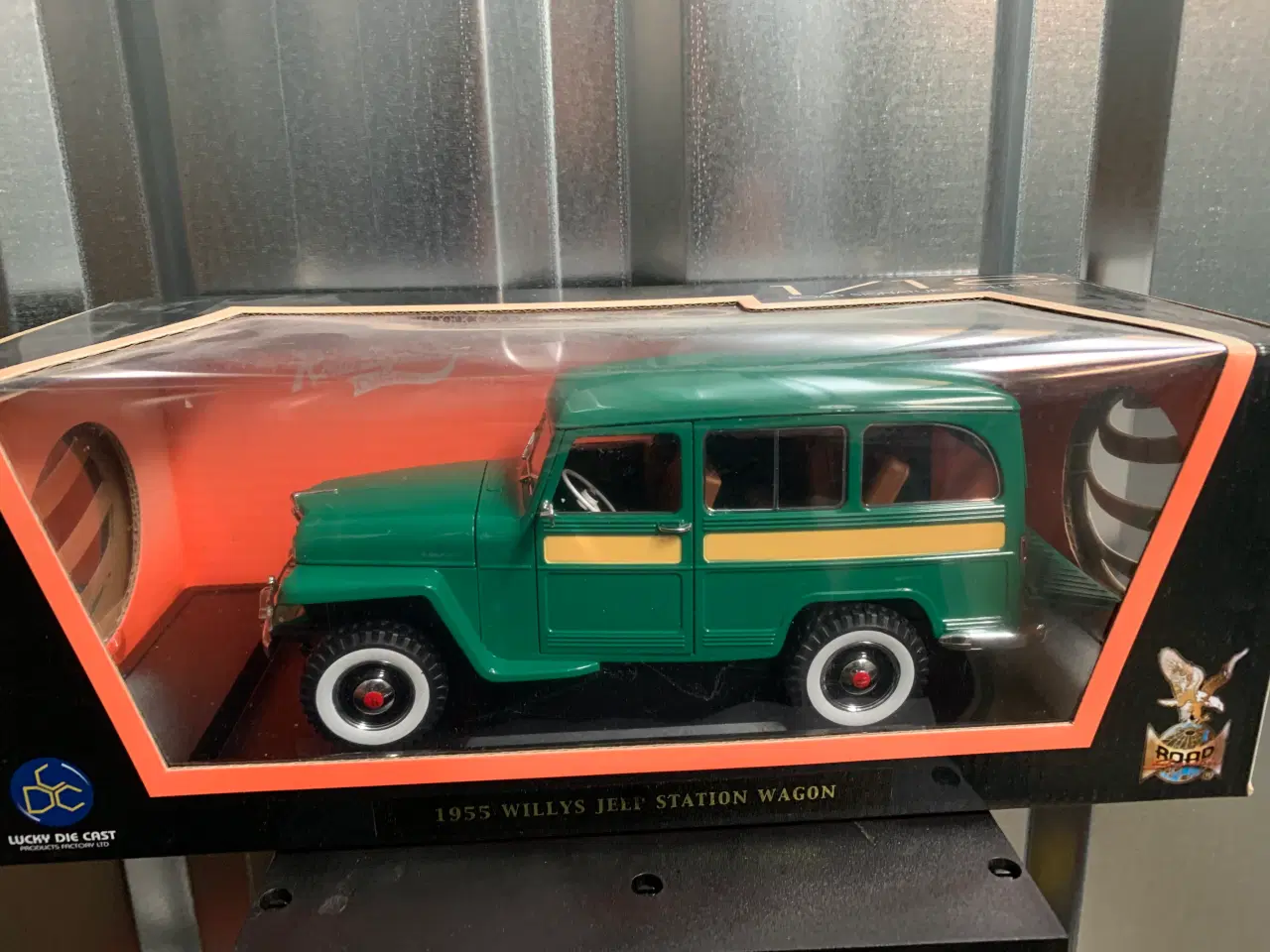 Billede 1 - Modelbil Jeep stationwagon