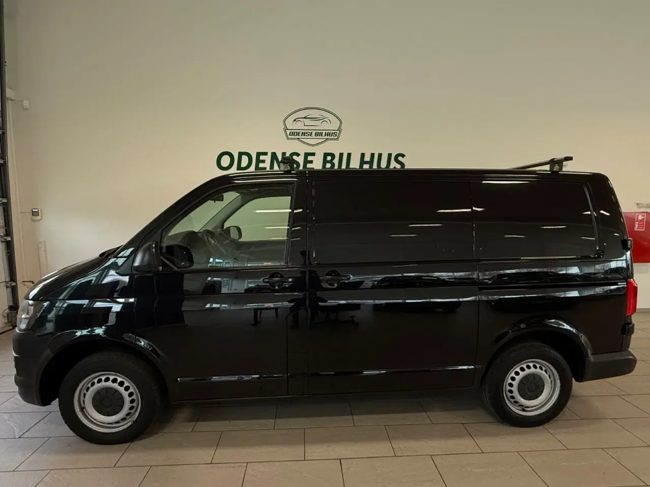Billede 2 - VW Transporter 2,0 TDi 140 Kassevogn DSG kort