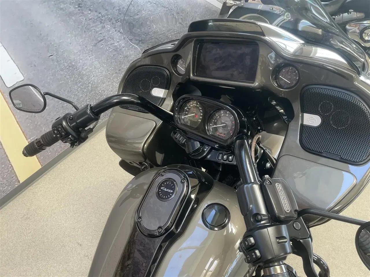 Billede 4 - Harley-Davidson FLTRXSE ROAD GLIDE CVO 117"