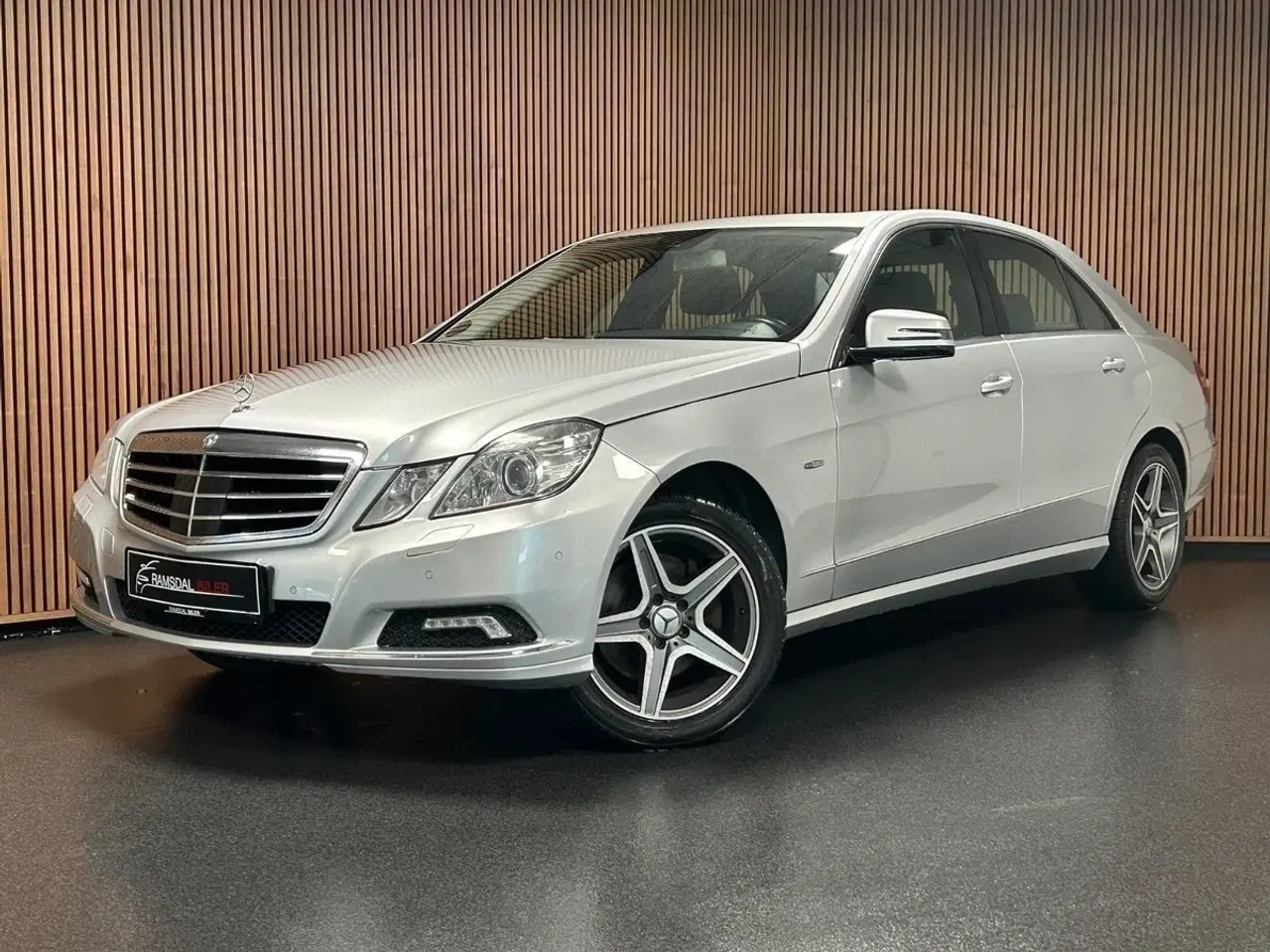 Billede 1 - Mercedes E250 1,8 CGi Elegance aut. BE