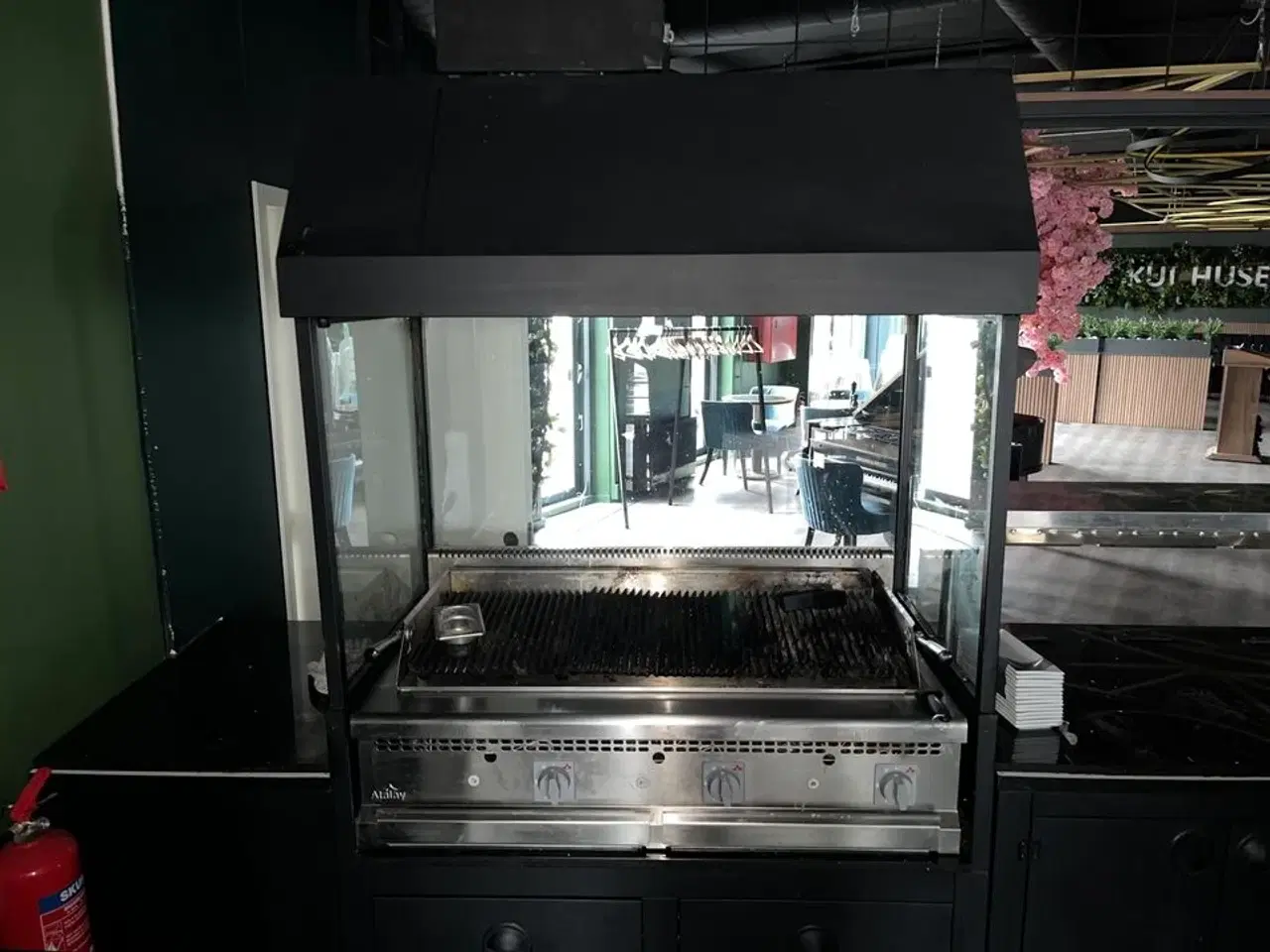 Billede 5 - Atalay Grill med udsugning