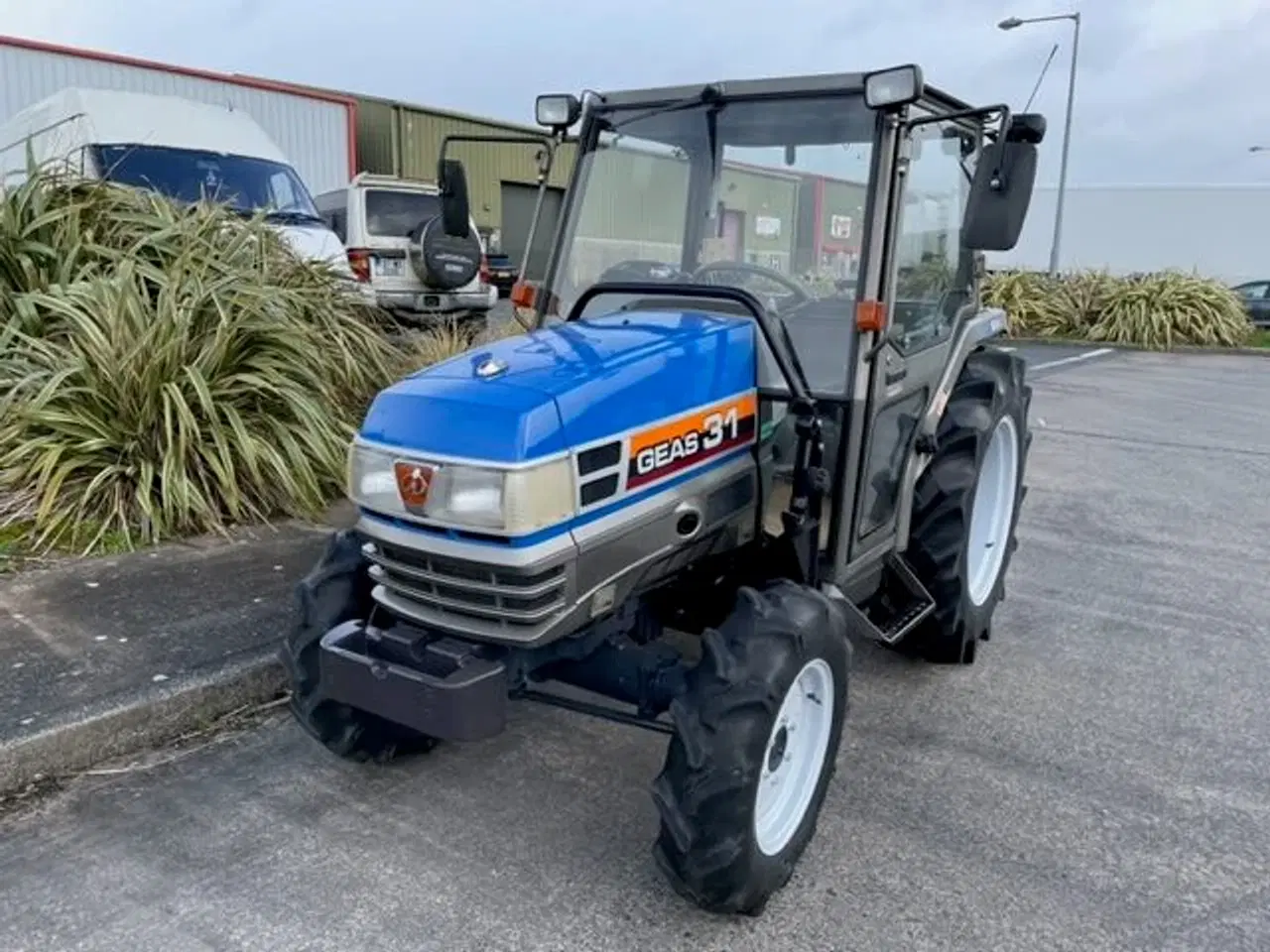 Billede 1 - Traktor ISEKI GEAS TG-31