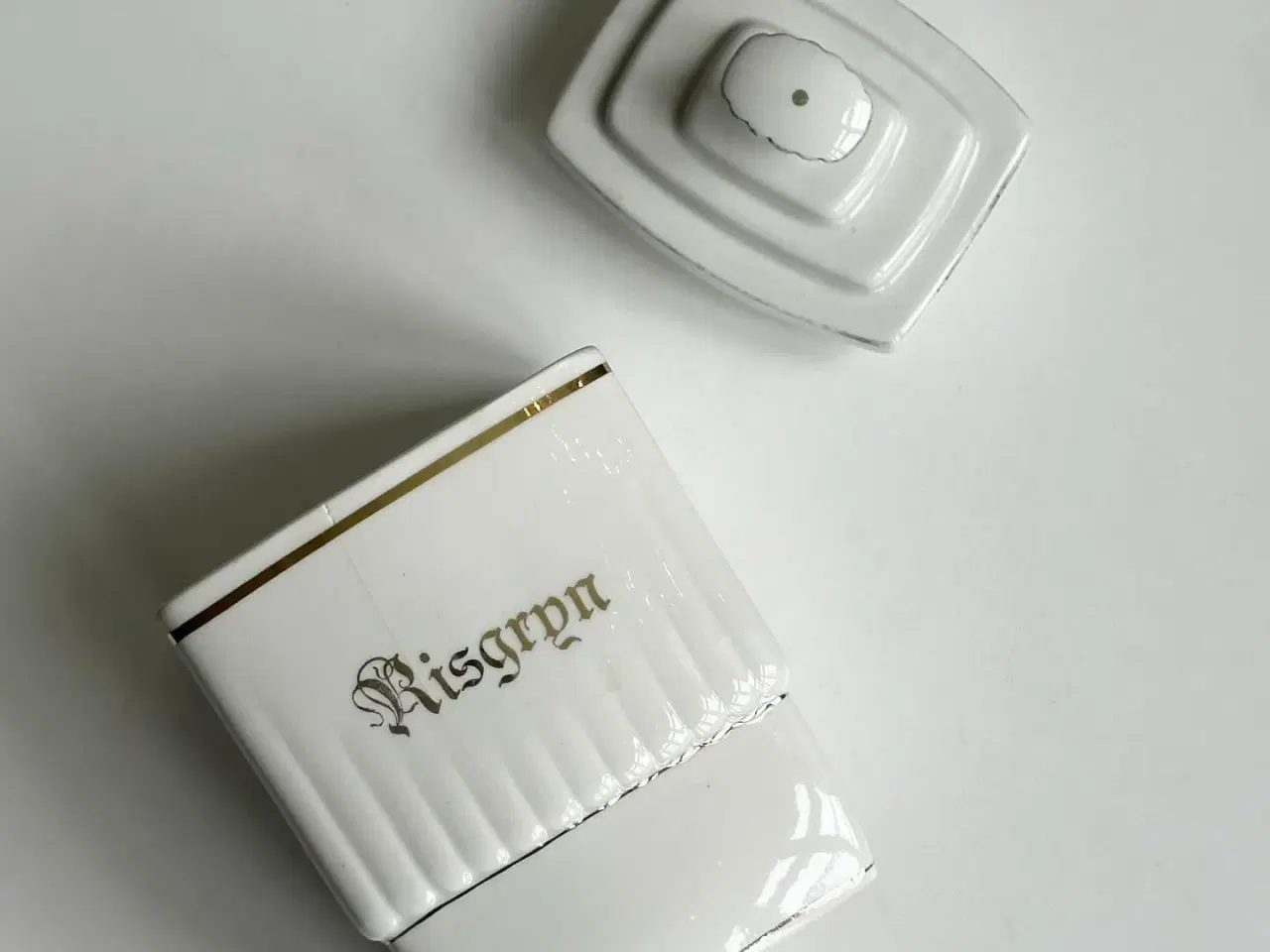 Billede 3 - Svensk fajance, køkkenkrukke: risgryn