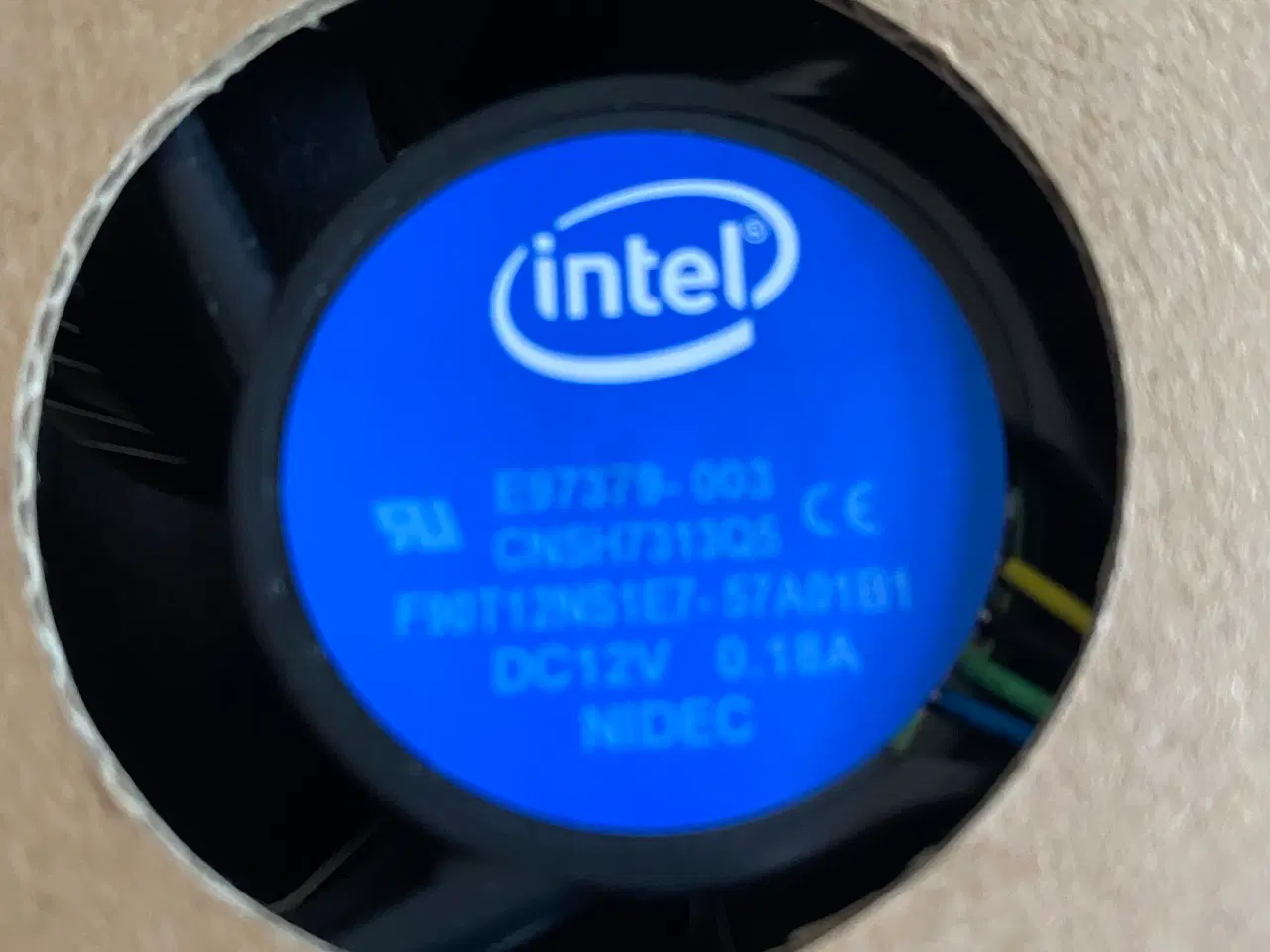 Billede 4 - 2 stk. Intel køler til computer