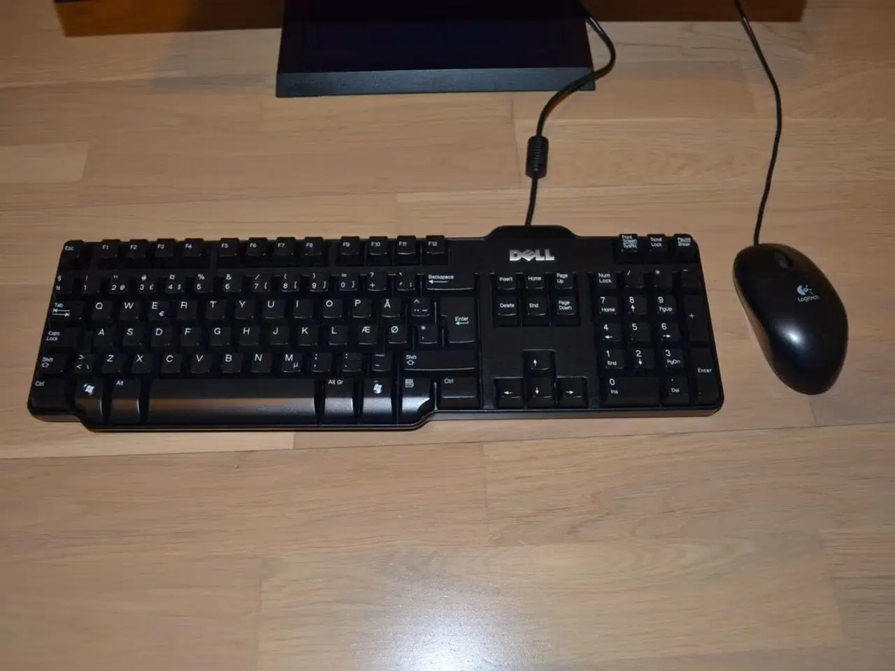 Billede 2 - Dell Optiplex 790 med tilbehør, Core i3, 128GB SSD