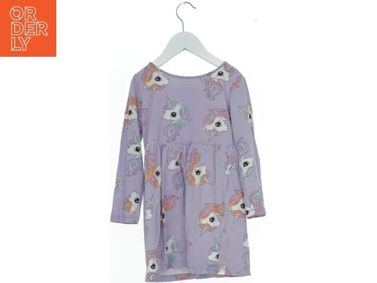 Billede 2 - Lilla kjole med enhjørning print fra H&M (str. 116)