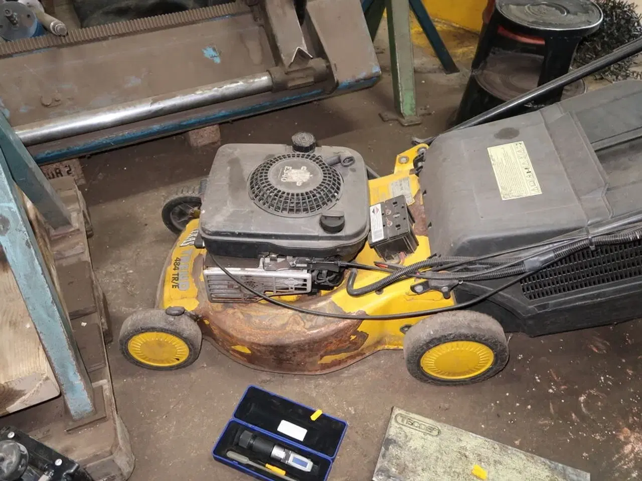 Billede 2 - Plæneklipper CASTELGARDEN TD 484 TR/E