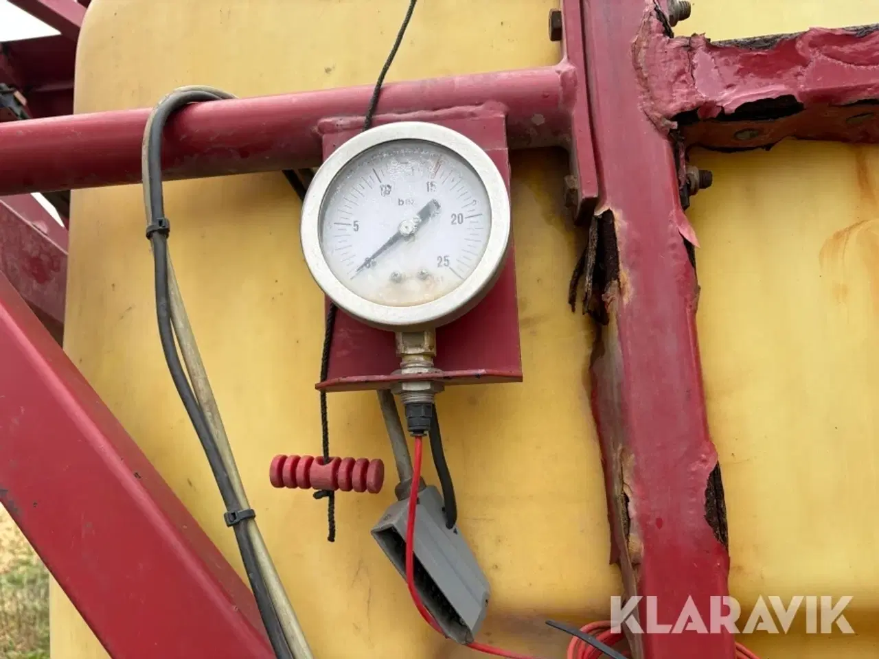 Billede 10 - Liftsprøje + fronttank Hardi Mega LPZ