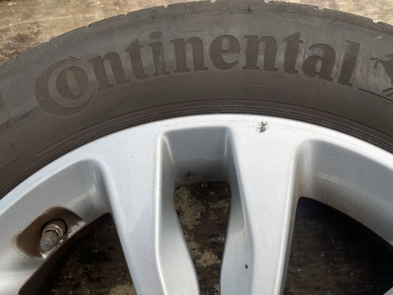 Billede 3 - Sommerdæk på alufælge