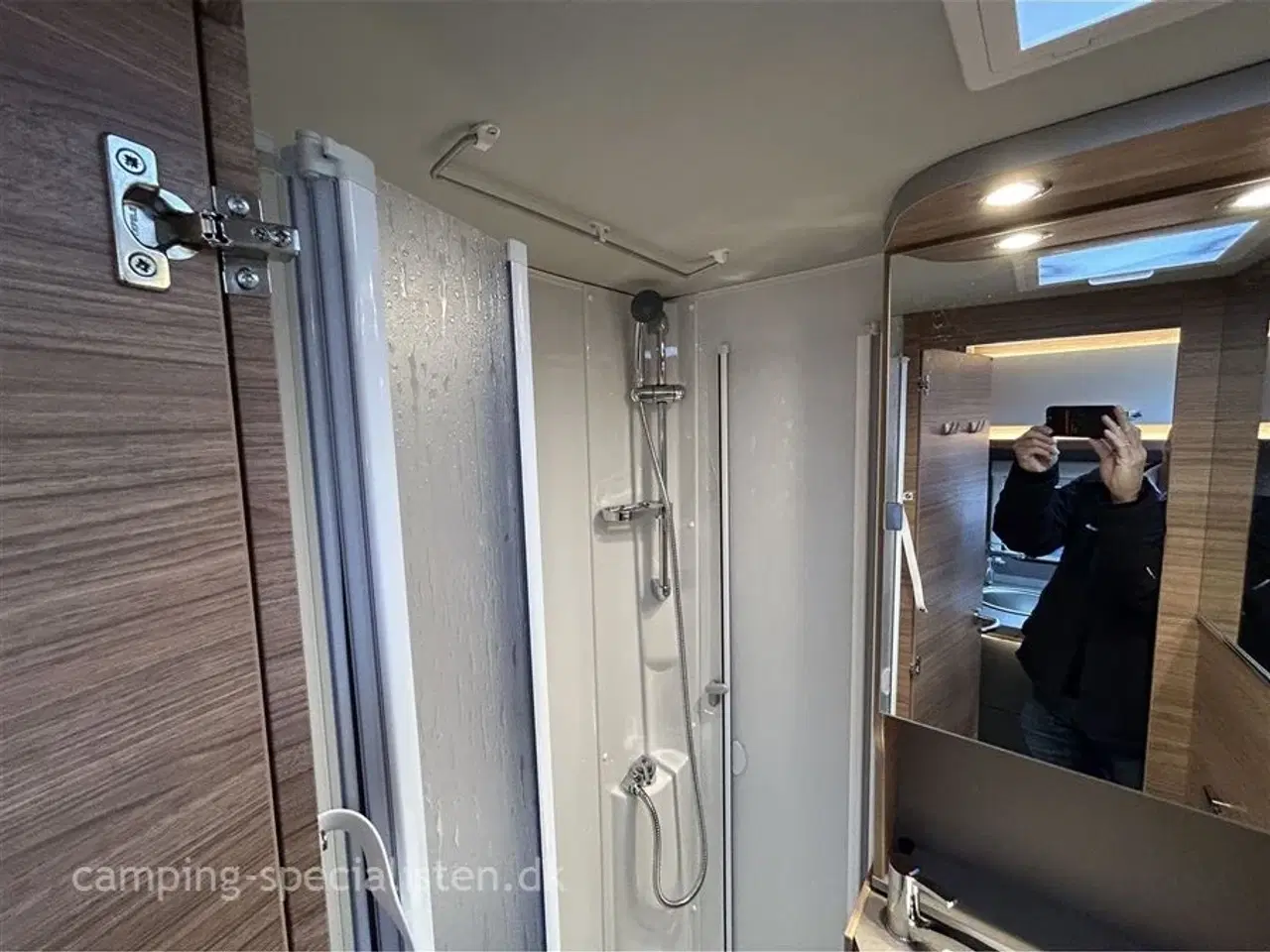 Billede 8 - 2026 - Weinsberg Pepper Edition MEG 640 Mercedes   Weinsberg Pepper Edition 640 MEG Mercedes 2026 - Se den nu hos Camping-Specialisten.dk