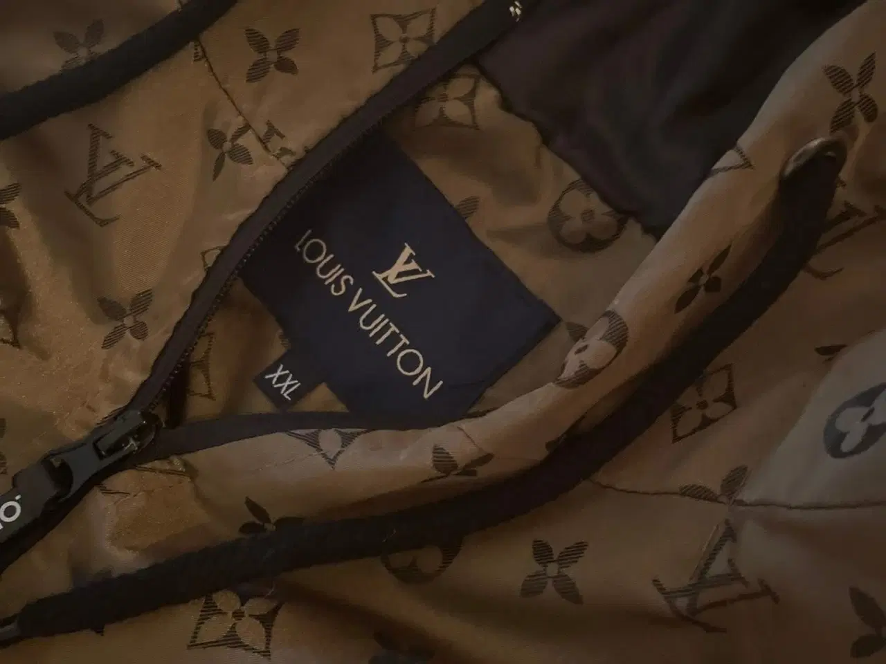 Billede 6 - Dejligt overgangs jakke i xxl