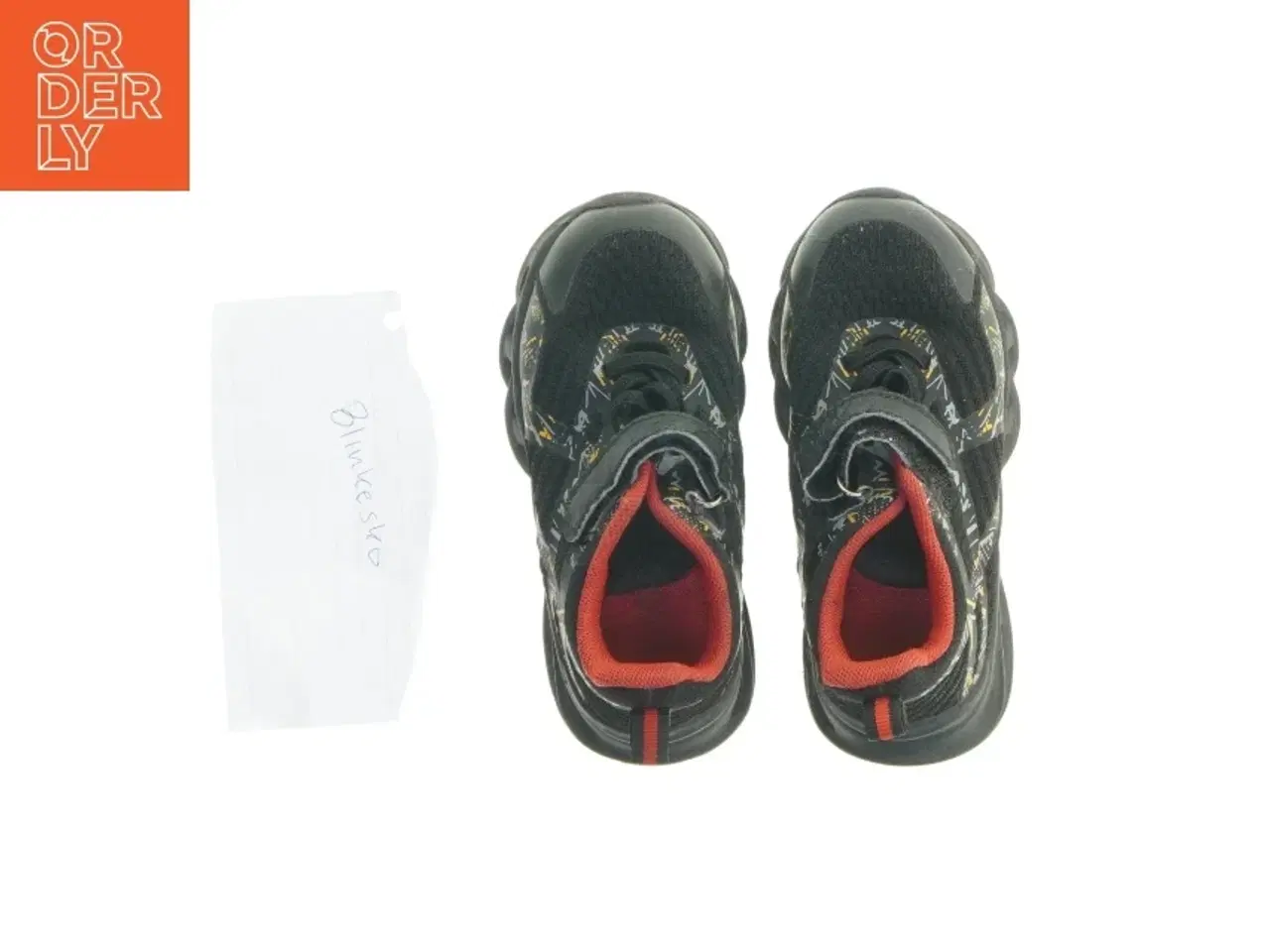 Billede 5 - Blinkesko med velcro, str. 26 fra Kool (str. 26 )