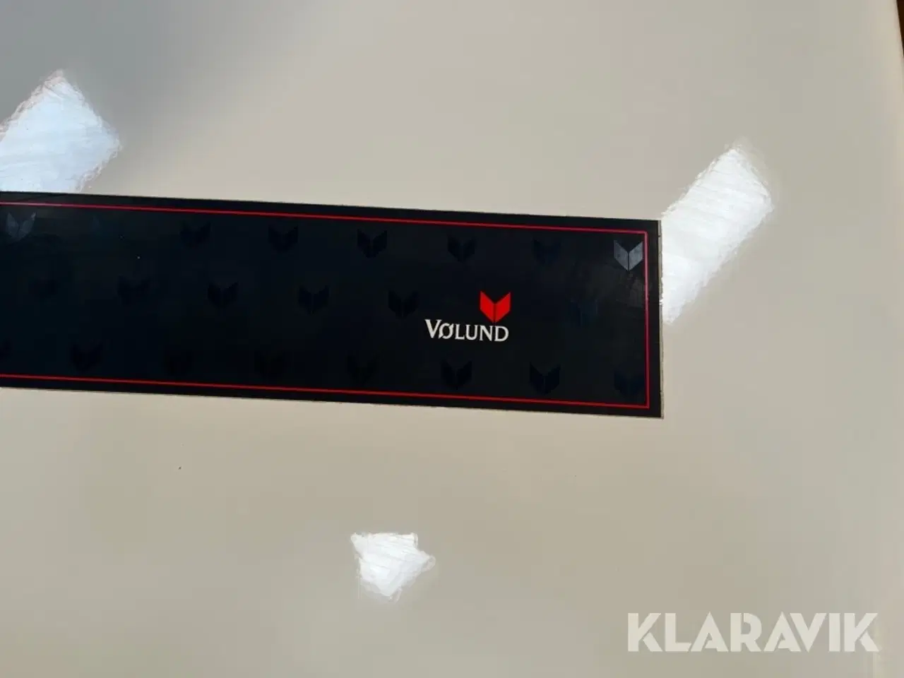 Billede 9 - Varmepumpe inde/ude med 60 liters varmtvandsbeholder.