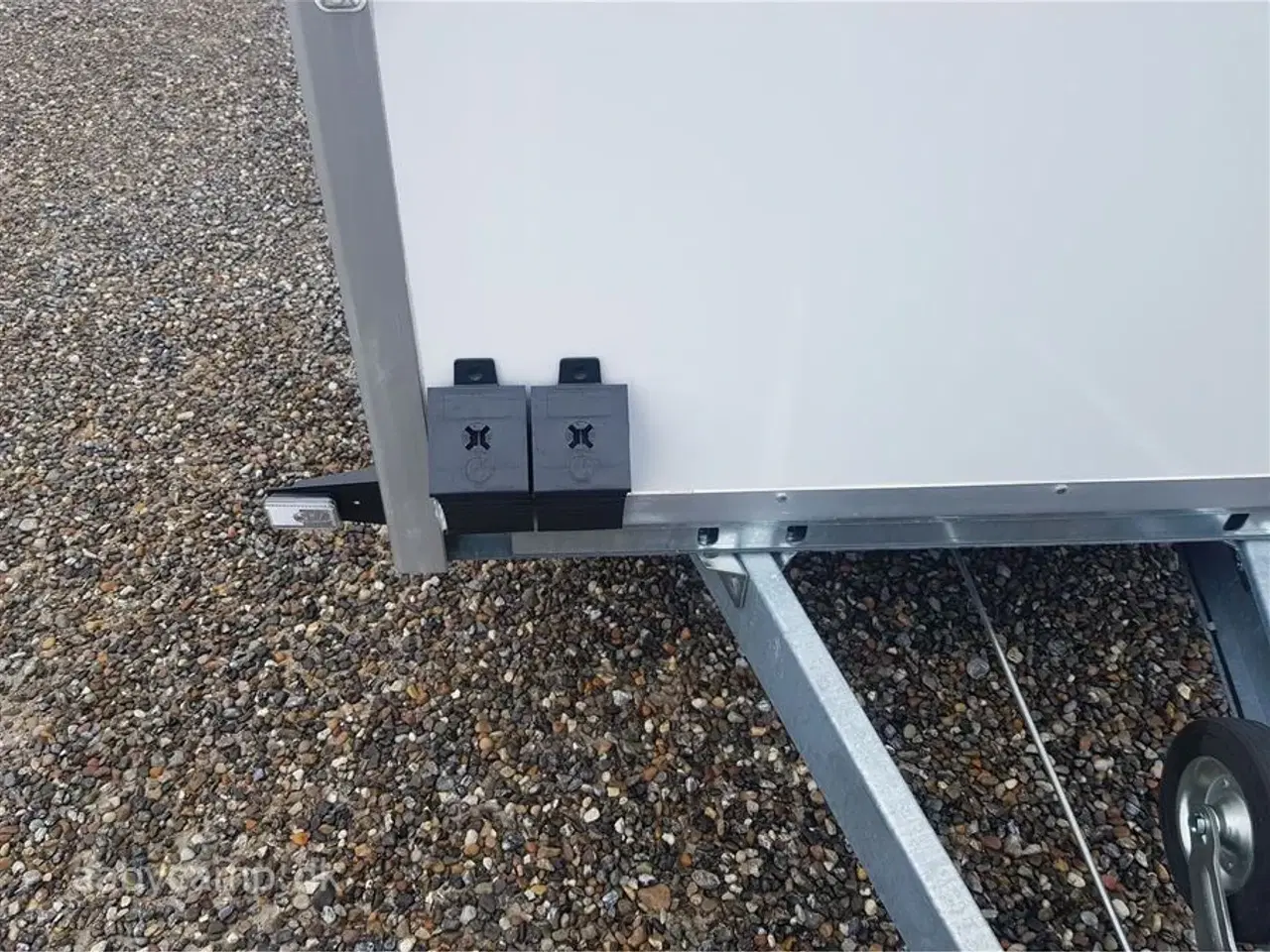 Billede 12 - 0 - Blyss Cargo F2036HTL med Døre   Sandwich Cargo trailer str. 353x151 cm med 2 døre Top kvalitet