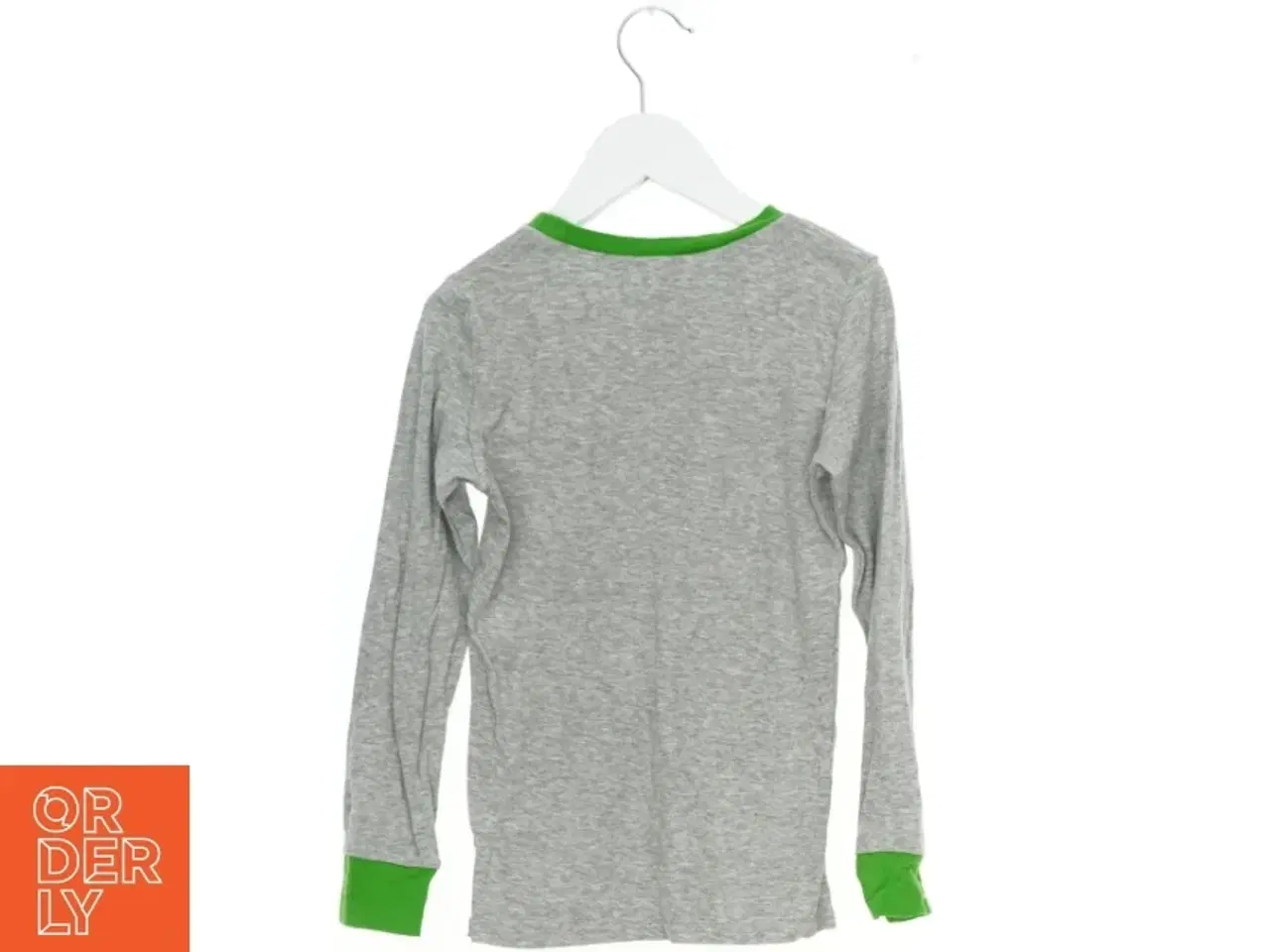 Billede 2 - T-Shirt fra H&M (str. 122 cm)