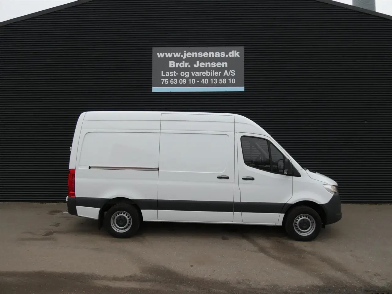 Billede 4 - Mercedes-Benz Sprinter 317 2,0 CDI A2 H2 RWD 9G-Tronic 170HK Van Aut.