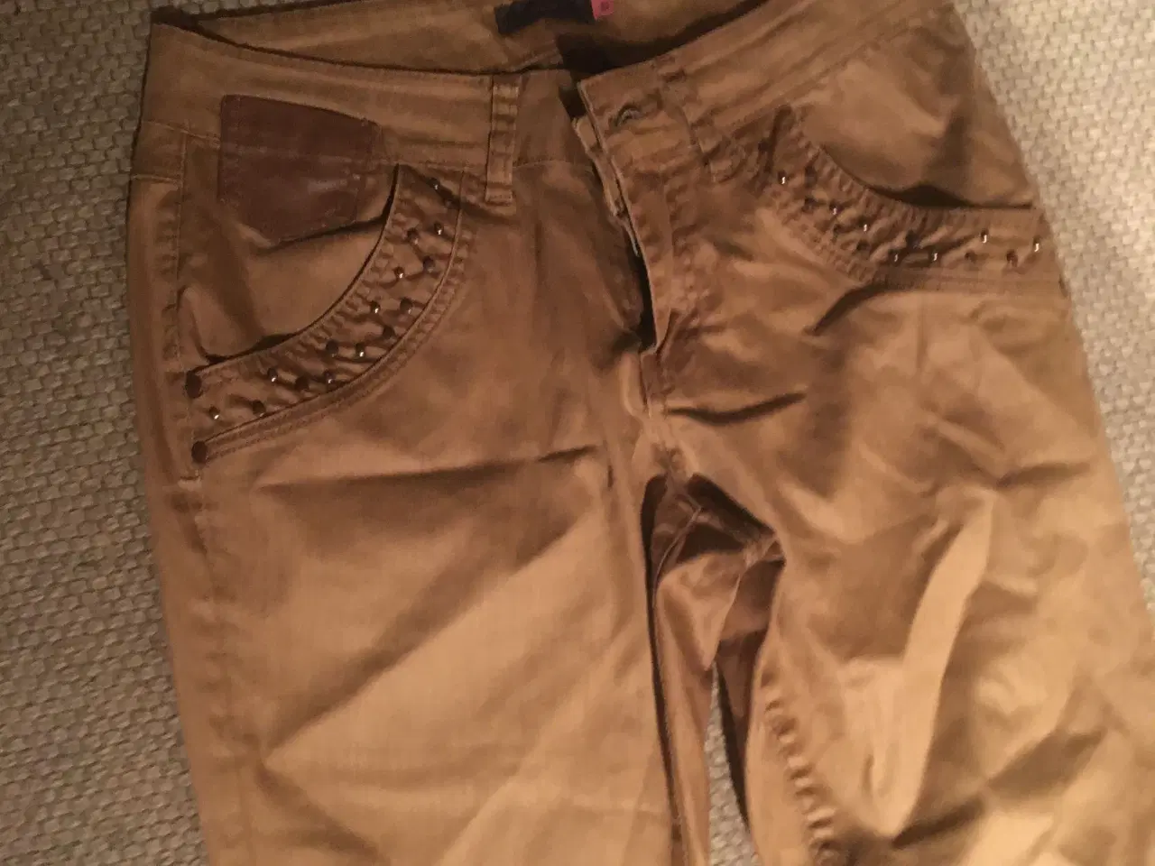 Billede 4 - Helt nye Jam Luxury jeans str. 40