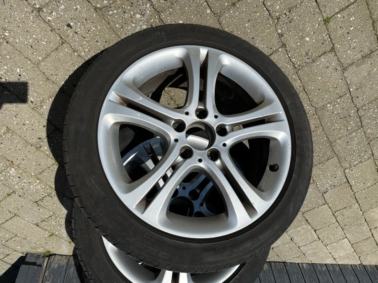 Billede 5 - Mercedes alu 17” fine Pirelli dæk