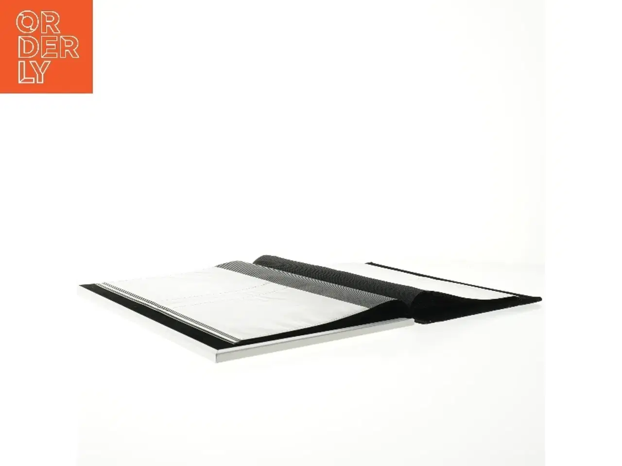 Billede 3 - Babyens første år fotobog (str. 25 x 30 cm)