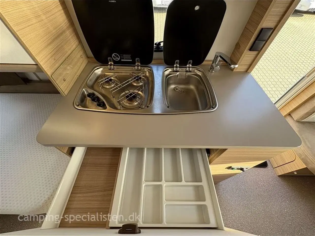 Billede 8 - 2018 - Dethleffs Camper 460 EL   Dethleffs Camper 460 EL 2018 -  Se den nu hos Camping-Specialisten.dk