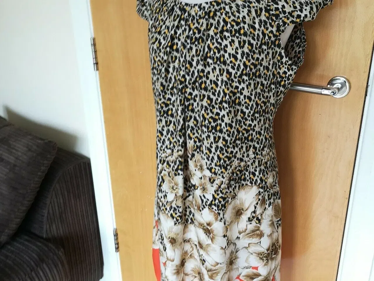 Billede 4 -  kjoler i Leopard print: Størrelse: M/s og i Large