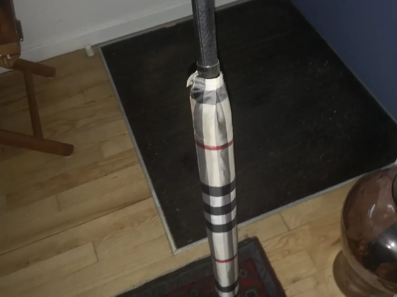 Billede 2 - Burberry paraplyer 2stk.