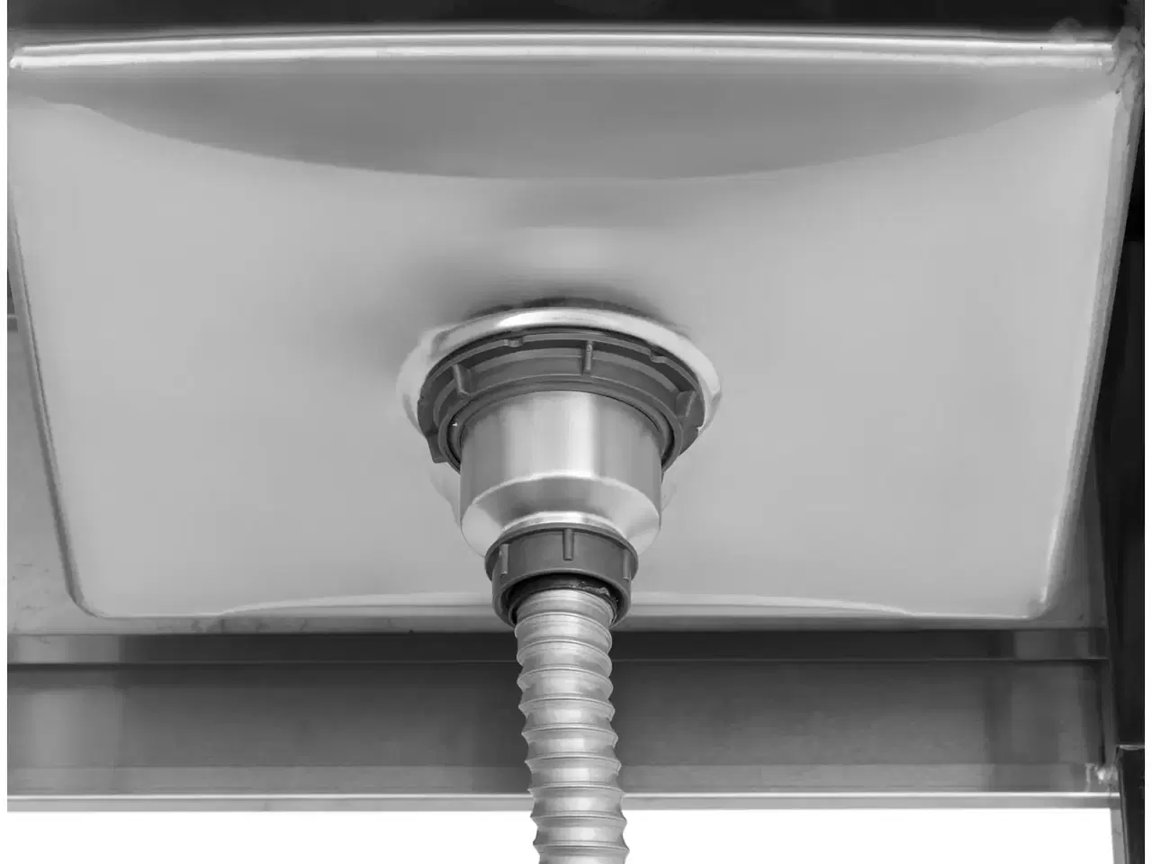 Billede 3 - Stålvask med Drypbakke og Underhylde