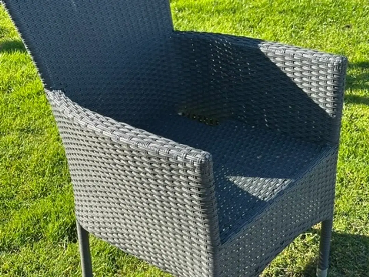 Billede 1 - 4 havestole i flet 