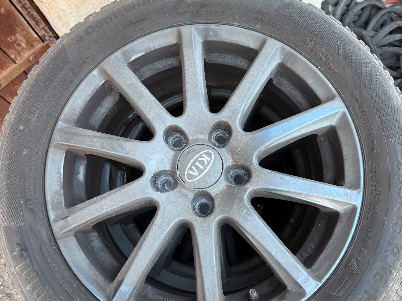 Billede 2 - Fælge med gode vinterdæk. 