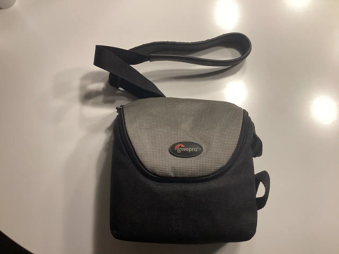 Billede 1 - Lowepro kamerataske med skulderrem